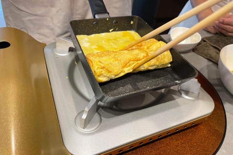 Tokyo: Learnt to cook Bento, Oyakodon and More! Bento Cooking Class: Create Your Own Japanese Lunchbox!