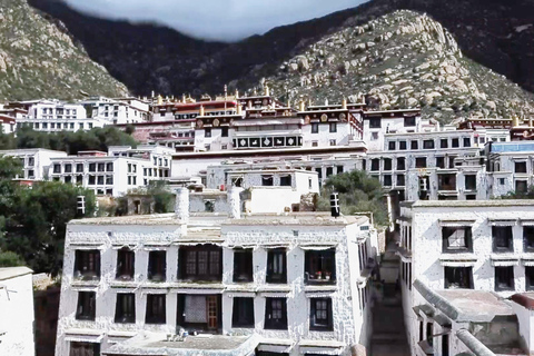 From Kathmandu: 8-Day Tibet Tour with Everest Base Camp