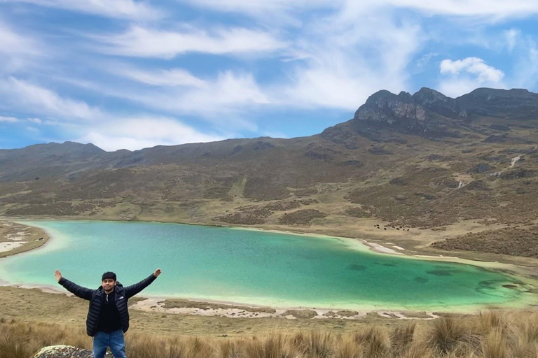 Ayacucho: Tour a Laguna Esmeralda o Verdecocha