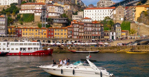 Porto: luxe privéjachttocht bij zonsondergang op de rivier de Douro