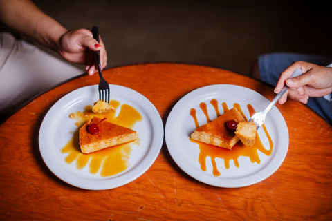 Oaxaca: Evening Street Food Tour with 14+ Tastings