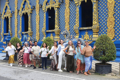 Chiangmai to Chiangrai:Temples, Tea Plantation& Lalitta Cafe 2 Temples & No Pickup