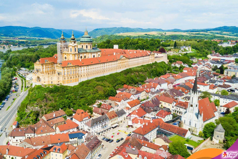 Échappez à Vienne et Bratislava pour rejoindre Melk, Hallstatt et Salzbourg.