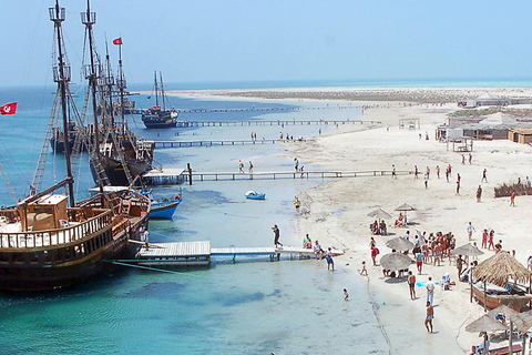 Djerba Pirate Ship tour to the Flamingo island