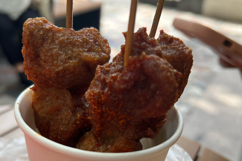 4 horas de passeio pela cidade na Concessão Francesa e tour gastronómico de rua