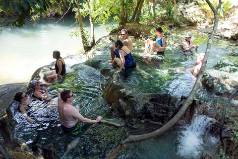 Krabi: viagem de meio dia à piscina esmeralda e cachoeira de fontes termais