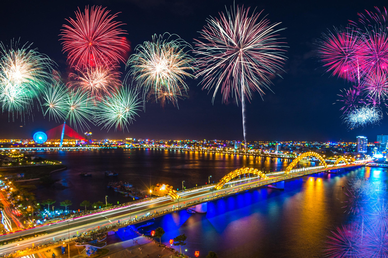 Da Nang: Fireworks Festival Dinner with Hotel Transfer 2026 Dinner experience Only (No Pick up & Drop off Services)