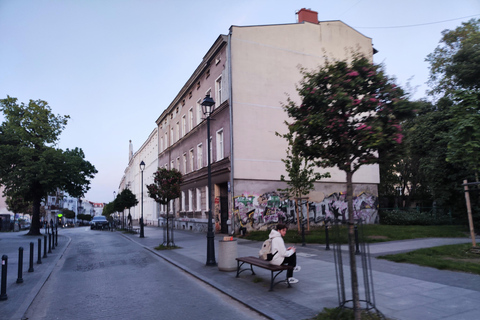Gdańsk: Wrzeszcz and Shipyard District Private Bike Tour Golden Hour Ride – Gdańsk on evening mood Photo Stops