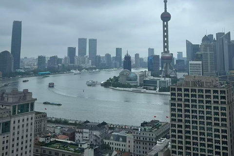 Shanghai: Fake Market, Bund, and Fabric Market Tour