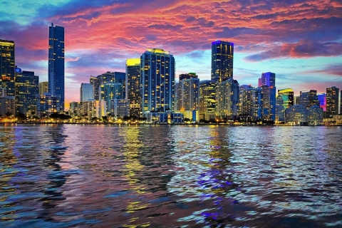 Visites privées en bateau dans le magnifique Bay Side Miami 29' ChaparralVisite d'une demi-journée