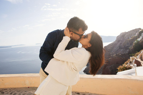 Santorini: Photoshoot in most scenic Imerovigli spots VIP (50 photos)