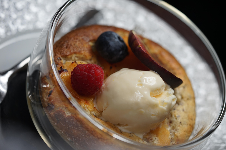 Dresden: Private cooking class with matching drinks included Dresden: Private cooking class with matching drinks