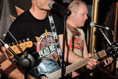 Estocolmo: crucero con gambas y tacos ilimitados y banda de versiones.Estocolmo: Crucero con camarones y tacos ilimitados y banda de covers