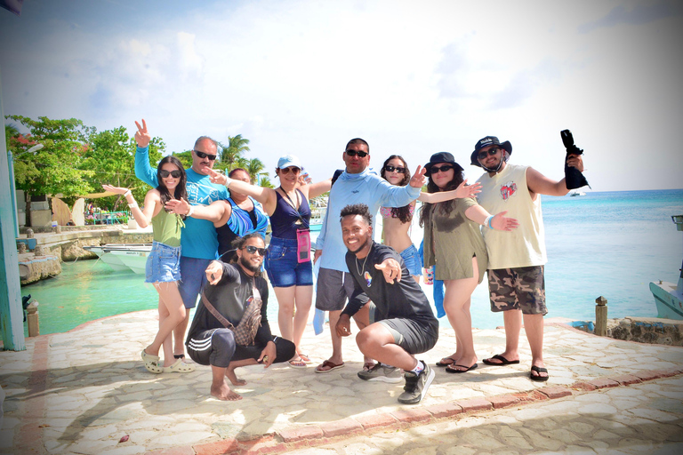 Punta Cana: Saona Island Tour with Lunch and Drinks