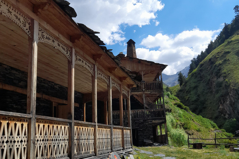 Tbilisi: 3-Day Tusheti 4x4 Jeep Tour with Guesthouse Stay