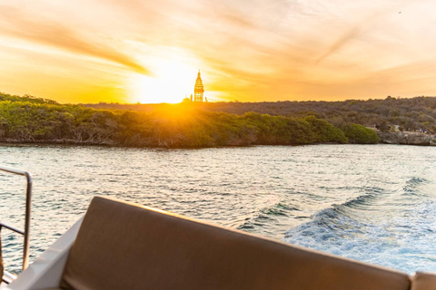 Caracasbaai: All-Inclusive feest bij zonsondergang op luxe catamaran