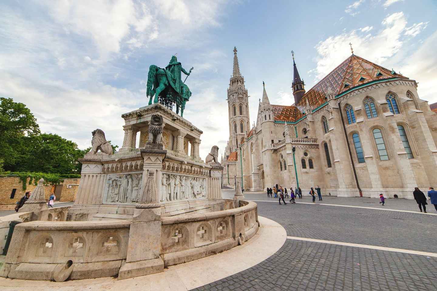 4 hour The Treasures of Budapest Private Walking Tour