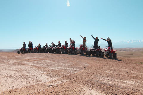 Marrakech: Excursão de meio dia em um quadriciclo no deserto com passeio de camelo