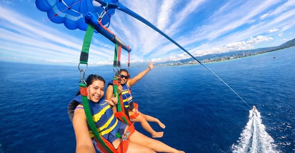 Oahu: Waikiki Parasailing