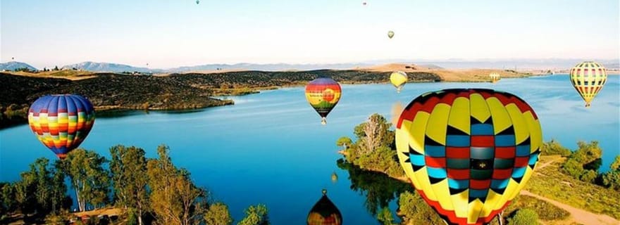 Temecula : vol matinal en montgolfière avec champagne