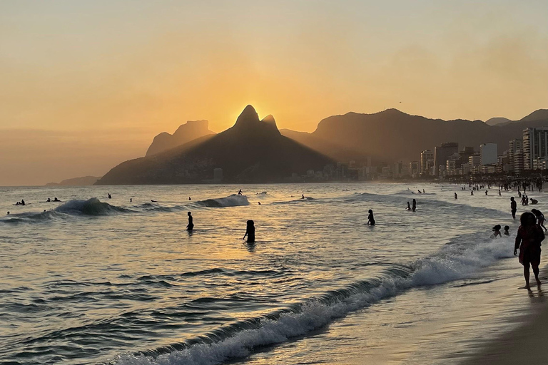 Sunrise Rio Tour: Christ the Redeemer + Mirante Dona Marta + Selarón