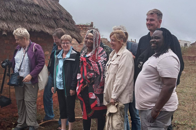 هلوهلوي ملحمة إكسبلورر - رحلات السفاري والريفية