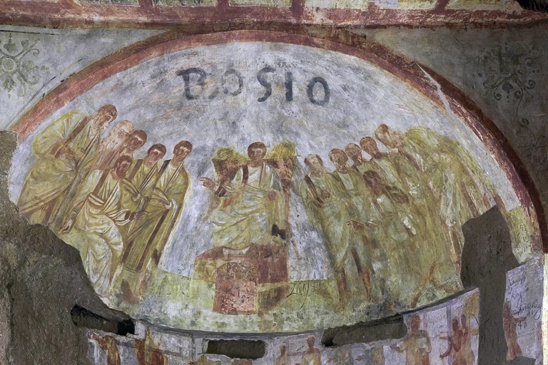 Roma: visita guiada a las catacumbas de DomitillaTour guiado en ingles