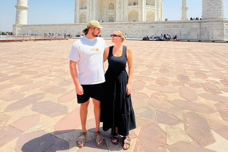 阿格拉：泰姬陵、阿格拉堡与小泰姬陵专车导览之旅私人包车游（含空调车、导游、门票及午餐）