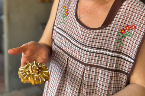 Oaxaca: Cooking Class with Market Tour and Mezcal Tasting