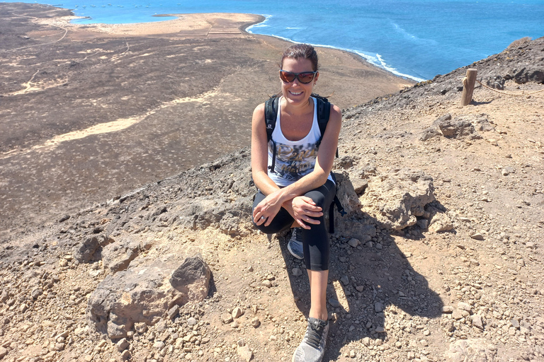 Fuerteventura: Lobos Eiland Boottocht met Begeleide Wandeling