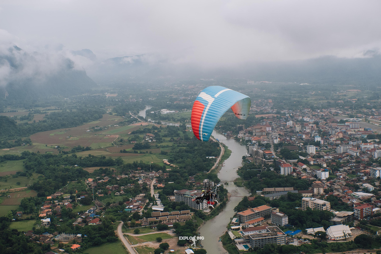 Paramotor Flight Experience in Vang Vieng, Laos