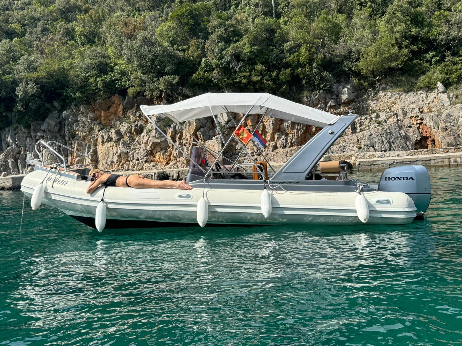 Tivat: Boka Kotorska Yacht- und Bootsverleih ohne Skipper