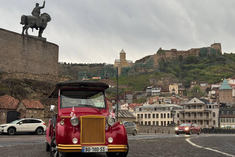 Tbilisi: City Tour by Retro Car and Boat Cruise