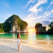 Krabi: Hong Islands Day Tour by Premium Longtail Boat