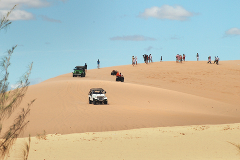 Desde Ho Chi Minh: excursión de 1 día a la playa de Mui Ne y las dunas de arena rojaDesde Ho Chi Minh: excursión de 1 día a la playa de Mui Ne y las dunas rojas