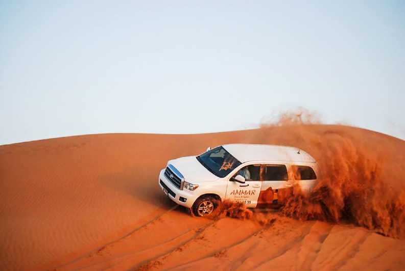 Dubai: Red Dune Safari, Camel Ride, Sandboarding og Middag