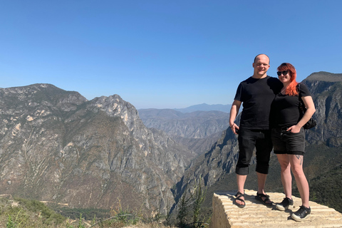 Depuis Mexico : sources chaudes et bains thermaux dans les grottes de TolantongoAu départ de Mexico : sources chaudes et bains thermaux dans les grottes de Tolantongo