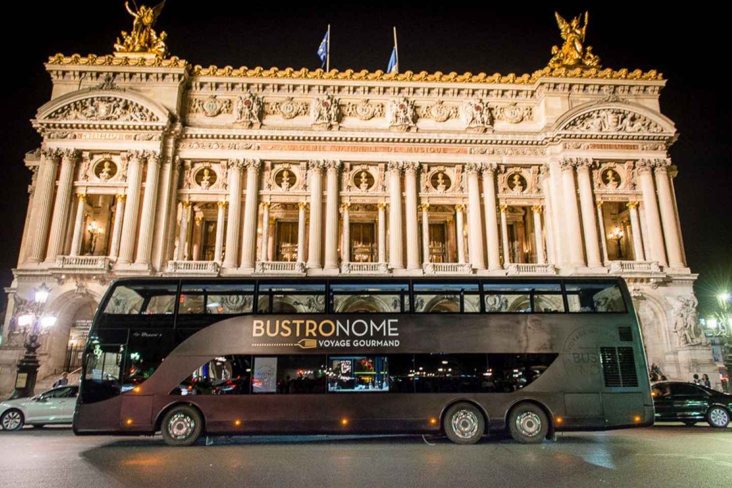 パリで楽しむバストロノーム美食ツアー