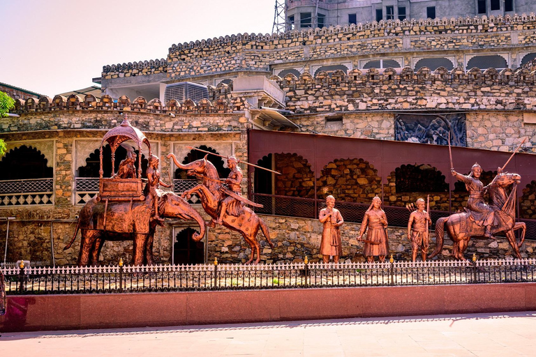 Day Tour to Nathdwara, Eklingji & Haldighati from Udaipur Private Tour with A/C transport and Dedicated Driver.