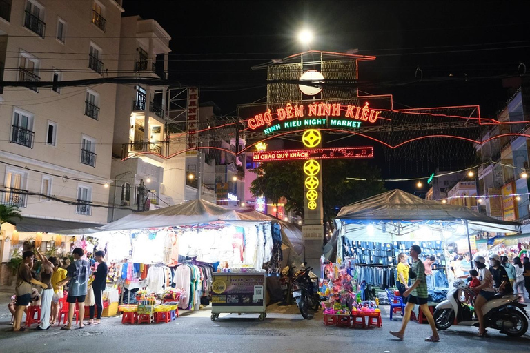 Ho Chi Minh City: Can Tho Mekong Floating Market 2-Day Tour Private Tour with 3-Star Hotel
