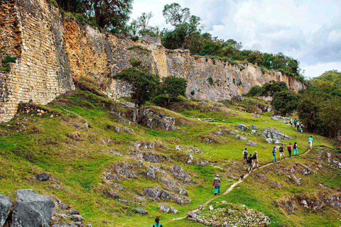 Chachapoyas: Llaqta de Kuelap: Kolejka linowa