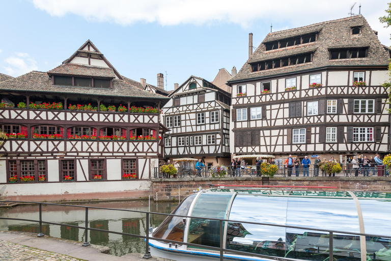 Strasbourg: Alsatian Food Tasting Walk with 5 Tastings Alsatian Food Tasting Walk with 5 Tastings - Small Group