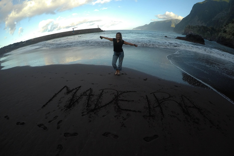 Prywatna wycieczka po naturalnych basenach i wodospadach Porto Moniz