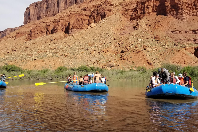 Rafting sul fiume Colorado: mezza giornata pomeridiana alle Fisher Towers