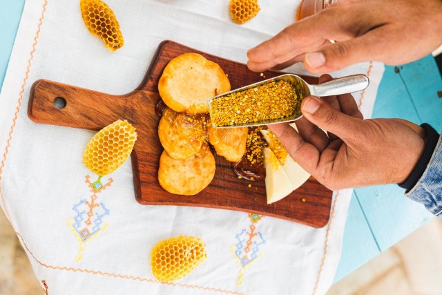 Visit Honey tasting on Naxos Island in Naxos