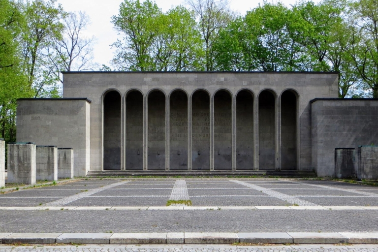 Núremberg: Recorrido autoguiado por los antiguos terrenos de reunión del Partido Nazi