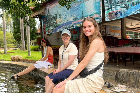 Private to Chiangrai:4 Temples & Lalitta Cafe &Guide,No Fee Private to Chiangrai: 4 Temples & Lalitta Cafe with Guide