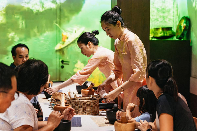 Ho Chi Minh City: Pho Museum Skip-the-Line Entry Ticket Admission Ticket with Souvenir Set