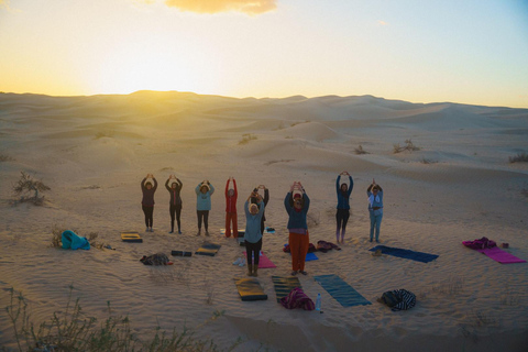 Douz Sahara: Trek and Yoga in a Nomadic Bivouac Douz Sahara: trek and yoga in a nomadic bivouac