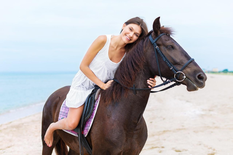 Montego Bay: Private Horseback Ride & Swim + Transport